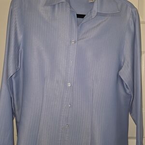 dressbarn Light Blue Women's Button Down Shirt